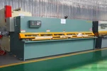 Ahyawei 4m Sheet Metal griešanas mašīnas