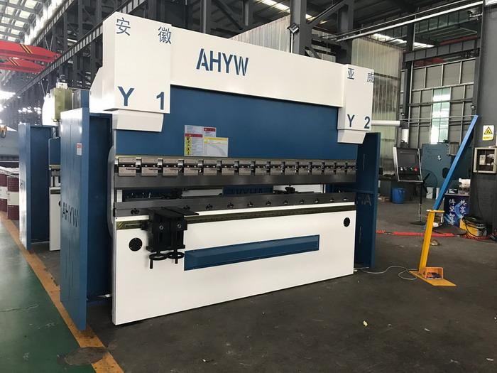 AHYW China Yawei 5 axis PBC cnc synchro press brakes 110T sheet bending factory